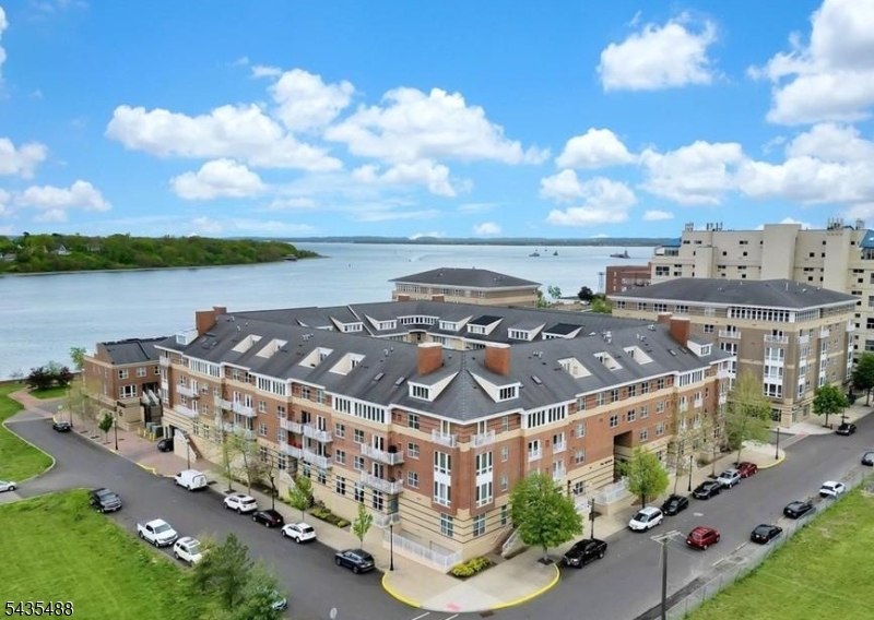 The Bay View - Residential Lease