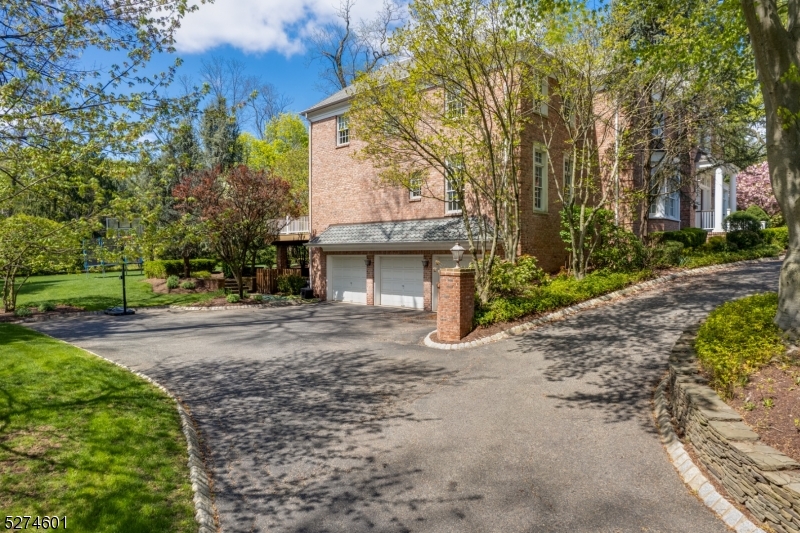 Old Short Hills - Residential