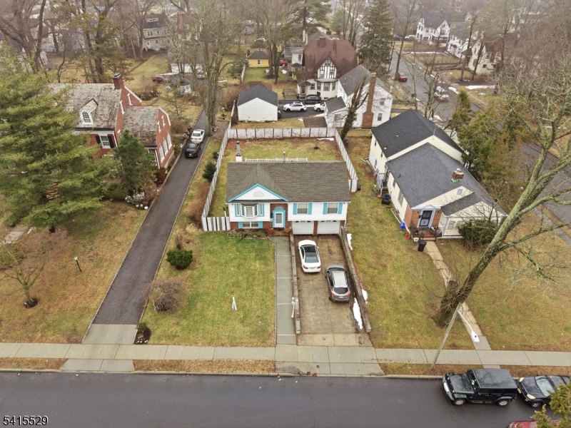 Seven Oaks - Residential
