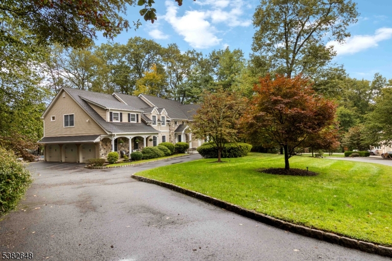 Summit Knolls - Residential