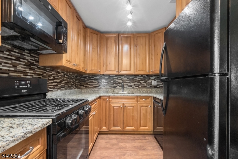 Cheesequake Village - Residential