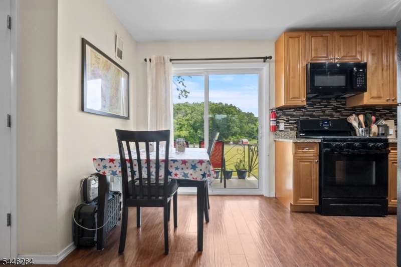 Cheesequake Village - Residential