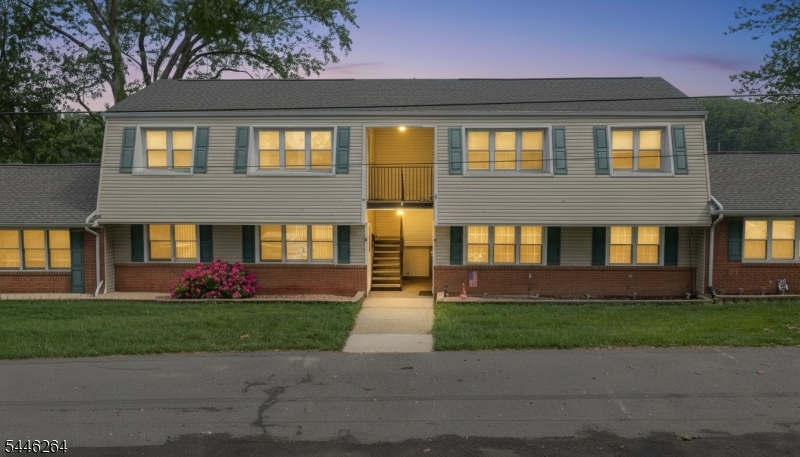 Cheesequake Village - Residential