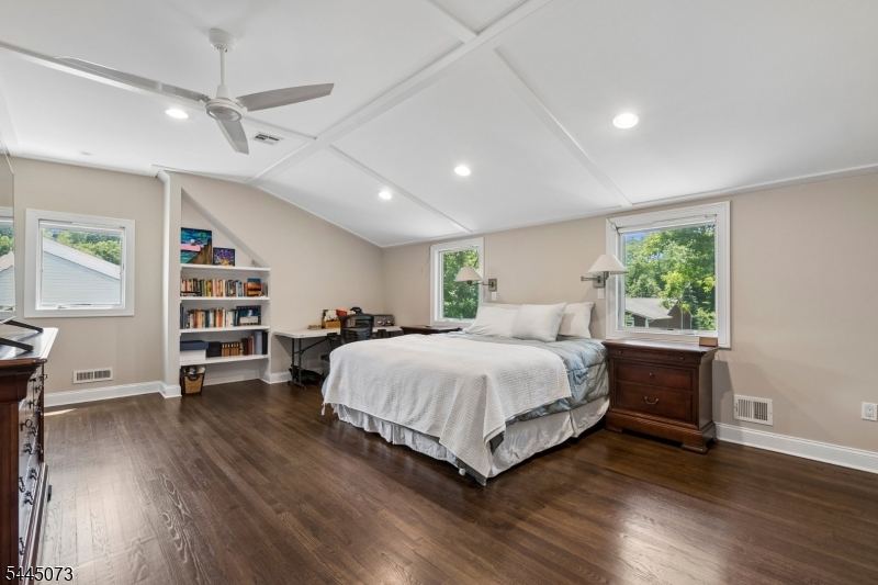 Broadlawn - Residential