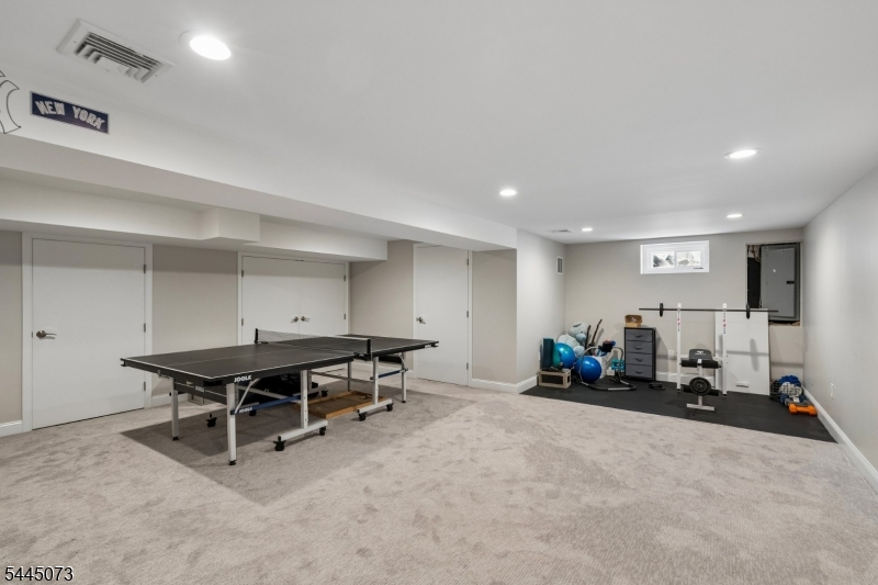 Broadlawn - Residential