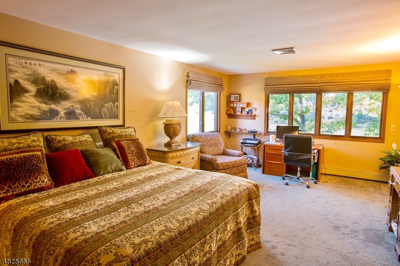 High Crest Lake - Residential