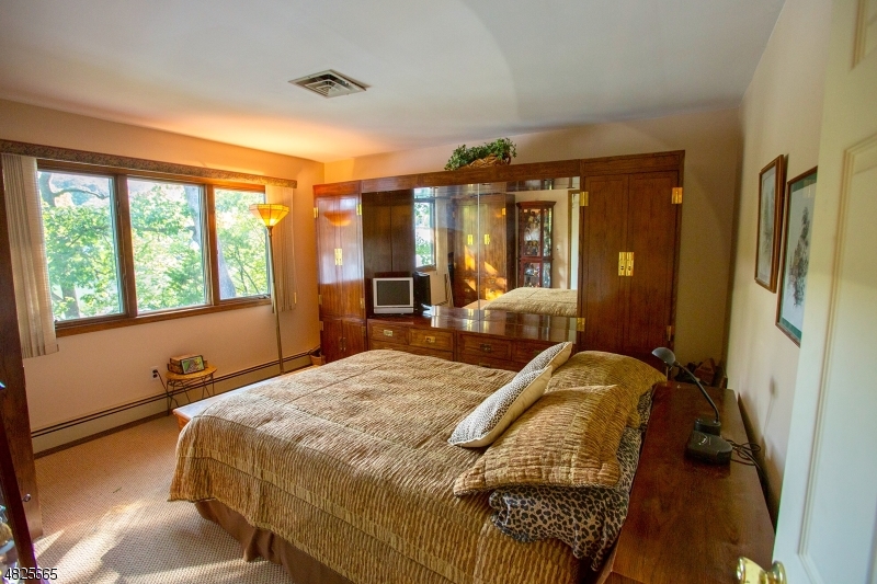 High Crest Lake - Residential