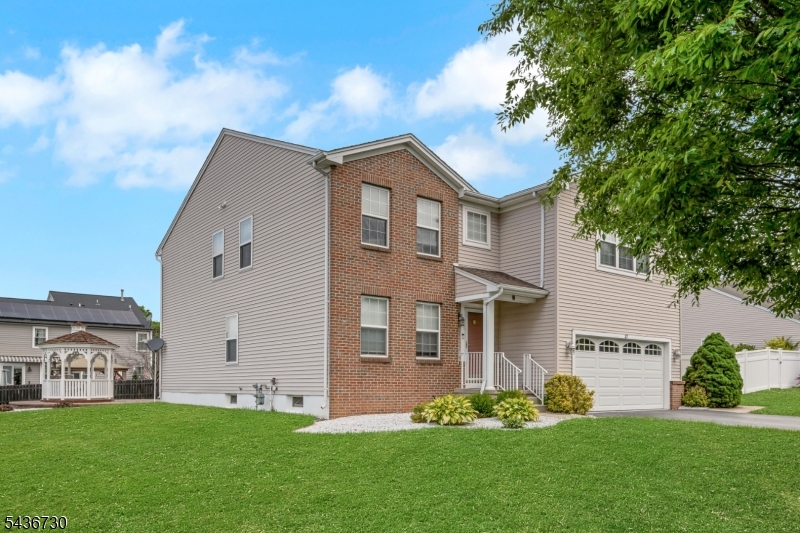 Washington Meadows - Residential