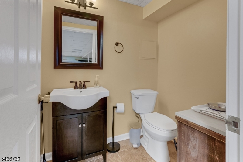 Washington Meadows - Residential