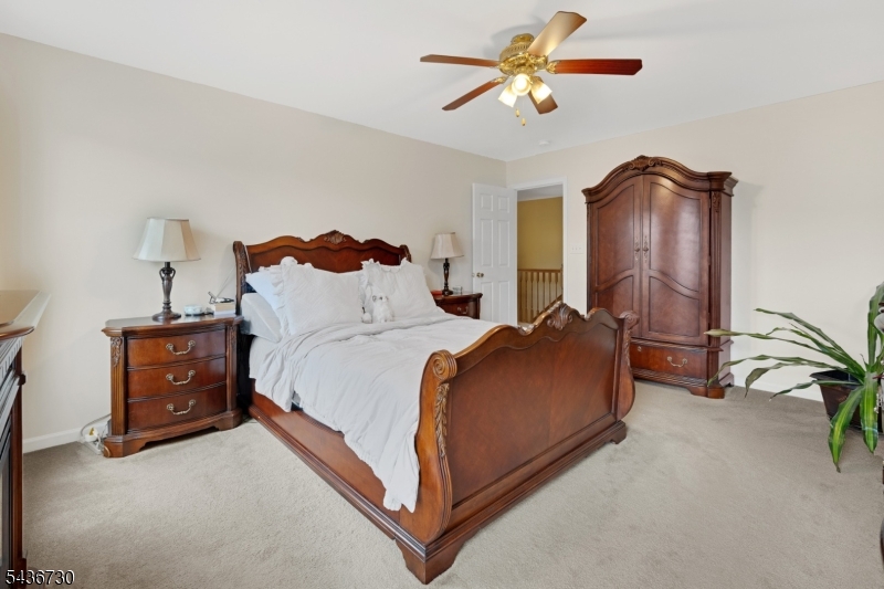 Washington Meadows - Residential