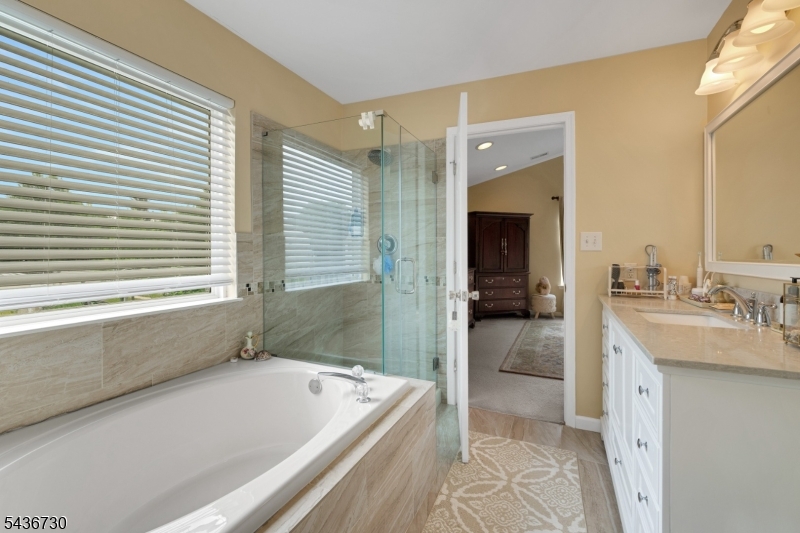 Washington Meadows - Residential