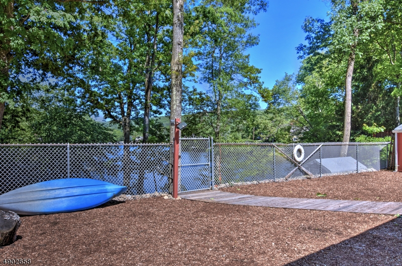 Oak Ridge - Residential