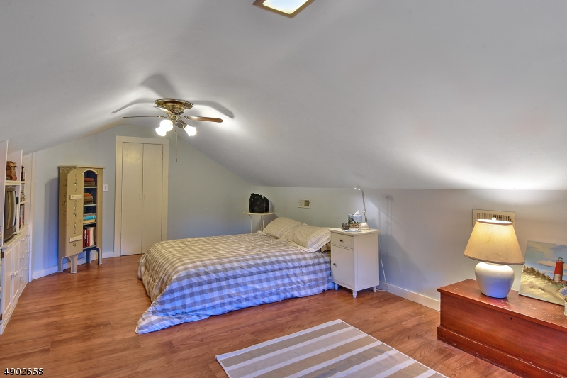Oak Ridge - Residential