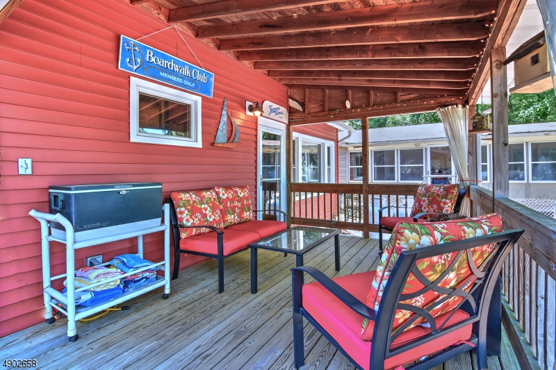 Oak Ridge - Residential