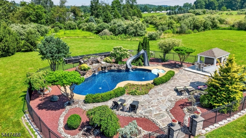 Country Classics - Residential
