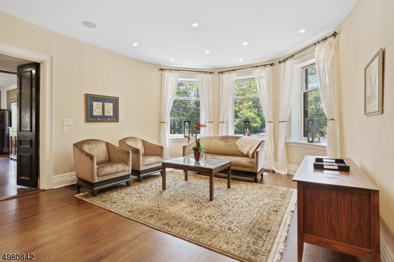 Old Short Hills - Residential