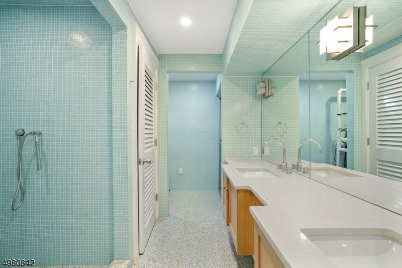 Old Short Hills - Residential