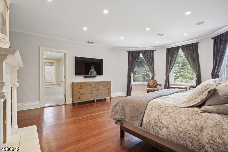 Old Short Hills - Residential