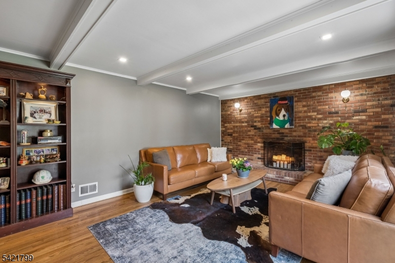 Wheatsheaf Farms - Residential