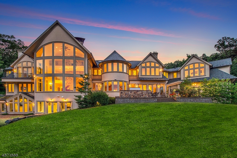 Valhalla Ridge Estates - Residential