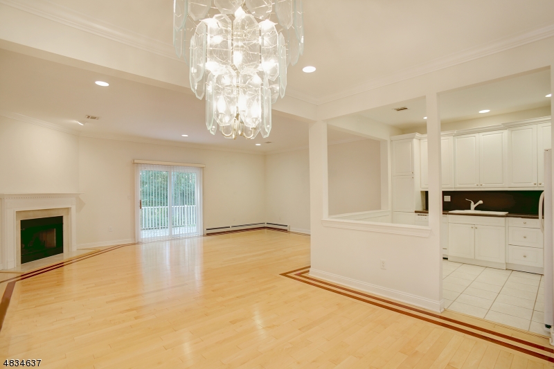 Glenmont - Residential Lease