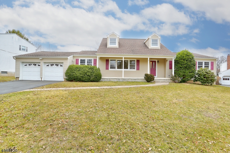 Expect to be impressed, nice open floor plan hardwood floors, remodeled kitchen and bath. Kitchen has a bay window, recessed lighting, laundry off kitchen with pantry and door leading to garage perfect mud room. Family room off kitchen. Down stairs 3 bedrooms with 2 full baths. Go to second floor and you have 2 bedrooms with hardwood floors and full bath. There is a large attic on this level for storage or some people turn it into another bedroom. Great lot. Large driveway. 2 car garage. Updates include roof, siding, windows, A/C, Heat, an electric some more recent than others. To show is to sell!!!