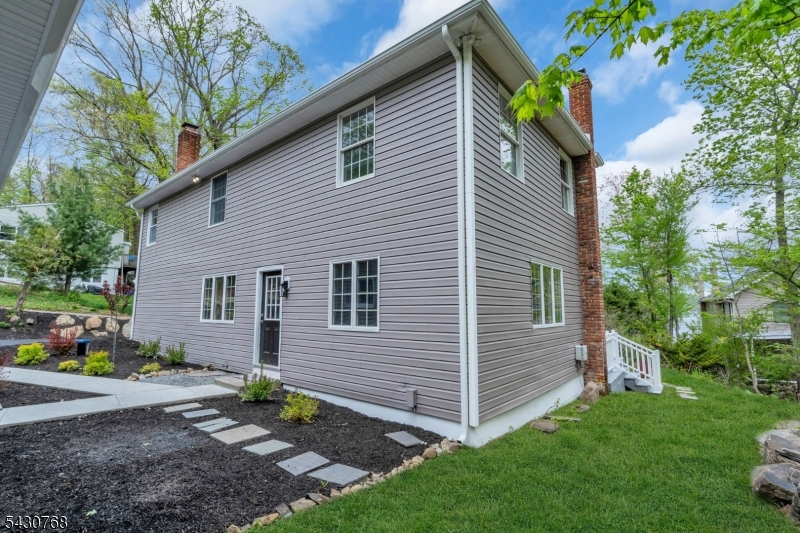 Lake Hopatcong lakefront - Residential