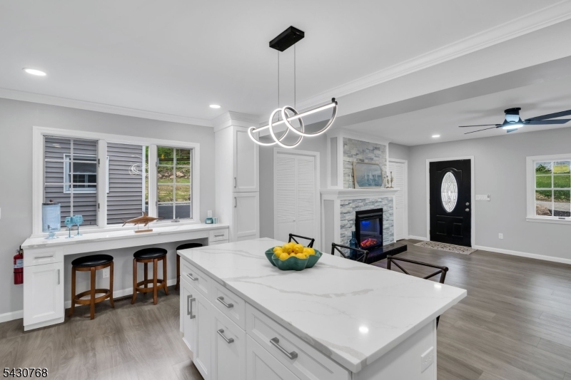 Lake Hopatcong lakefront - Residential