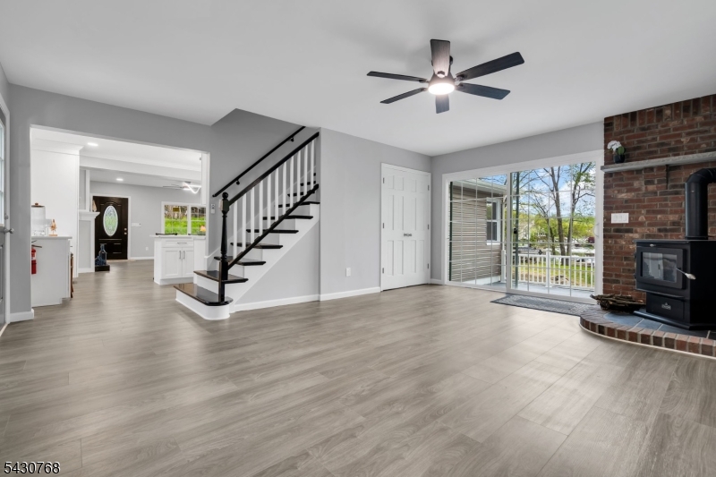 Lake Hopatcong lakefront - Residential