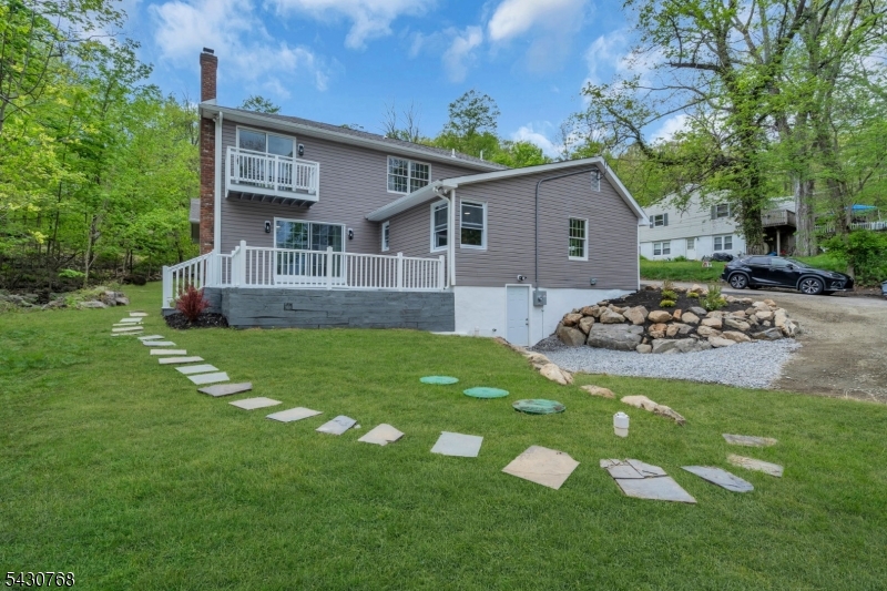 Lake Hopatcong lakefront - Residential