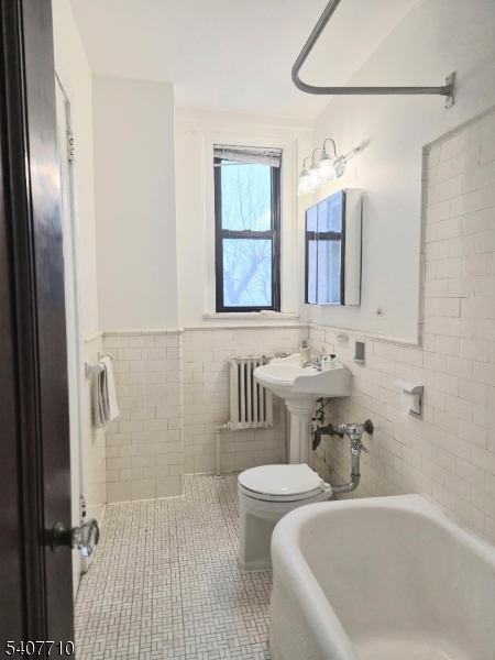 Mount Prospect Manor - Residential