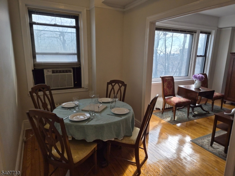 Mount Prospect Manor - Residential