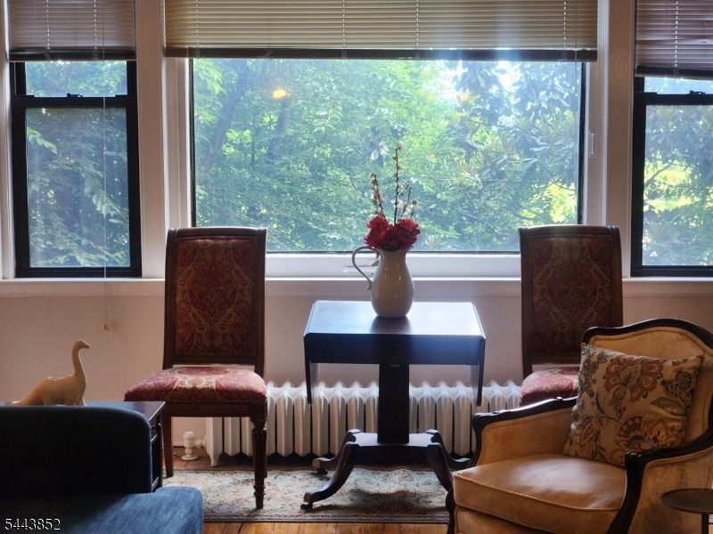 Mount Prospect Manor - Residential