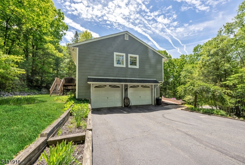 Hi-Lo Acres - Residential