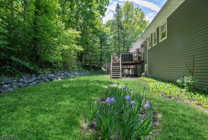 Hi-Lo Acres - Residential
