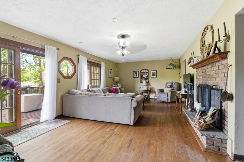 Lake Shawnee-Lake Front - Residential