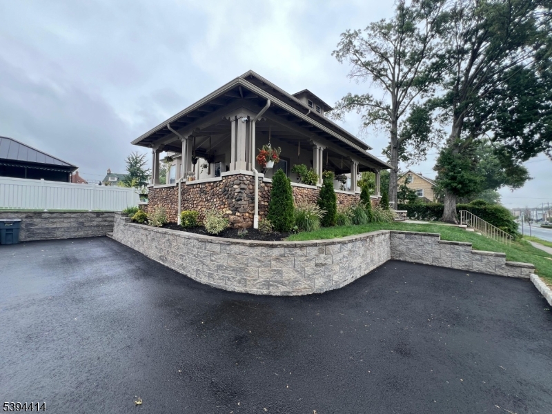 Elmora Hill - Residential