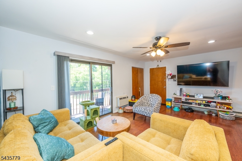 RIVERMILL WEST - Residential