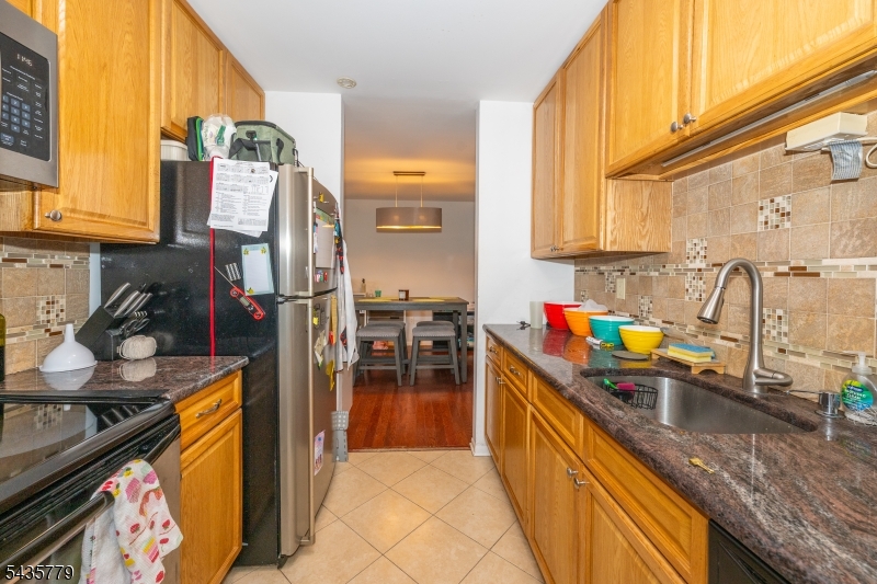 RIVERMILL WEST - Residential