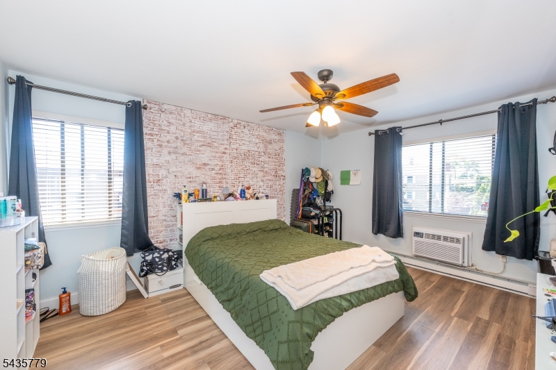 RIVERMILL WEST - Residential