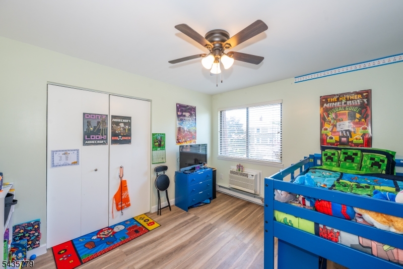 RIVERMILL WEST - Residential