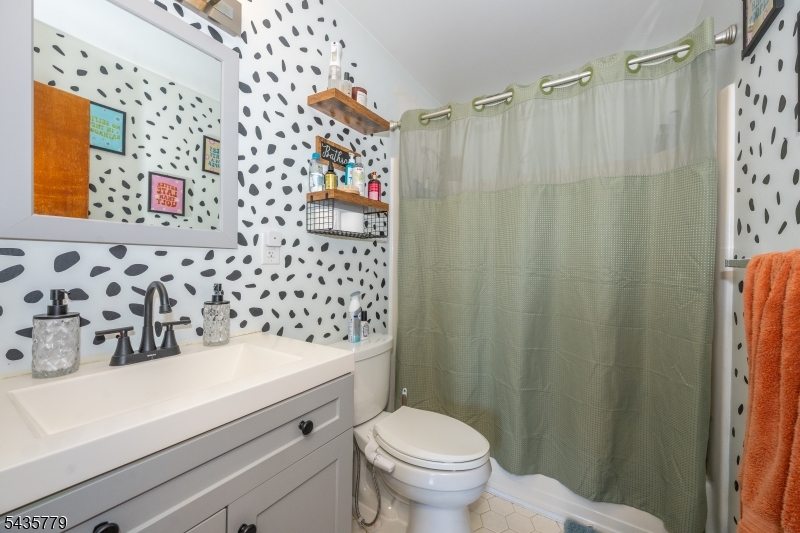 RIVERMILL WEST - Residential