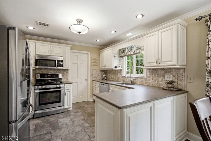 Brookside at Roxbury - Residential