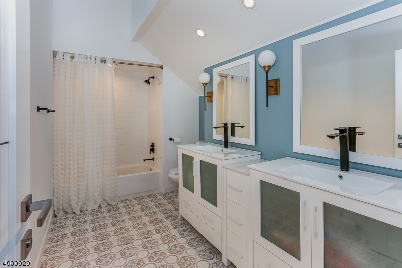 Brookside - Residential
