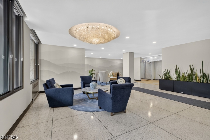 Versailles Apartments - Residential