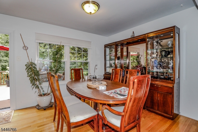 QUAILBROOK COLONIAL TOWNHOM - Residential