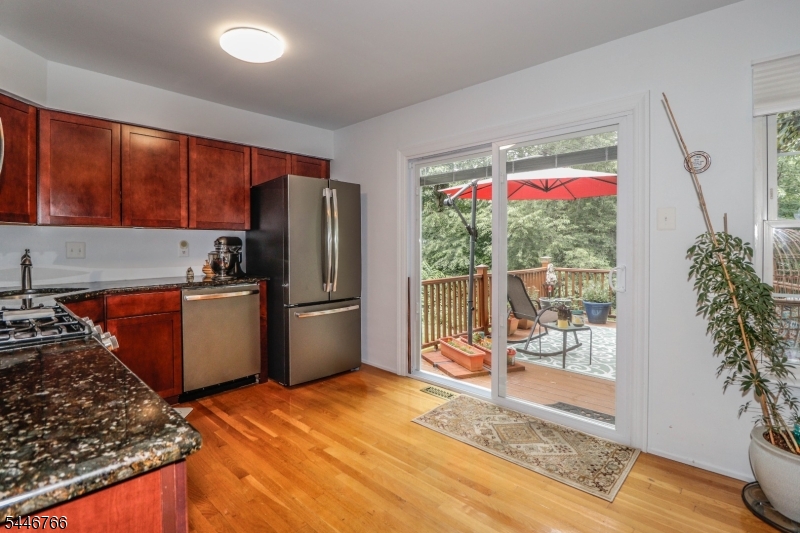QUAILBROOK COLONIAL TOWNHOM - Residential