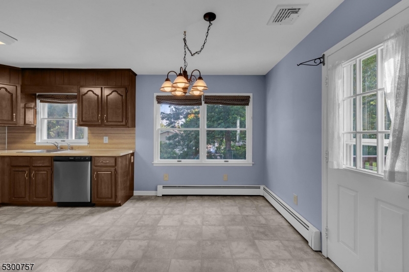 Alcrest/Camelot - Residential
