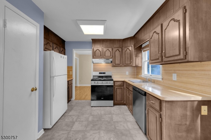 Alcrest/Camelot - Residential