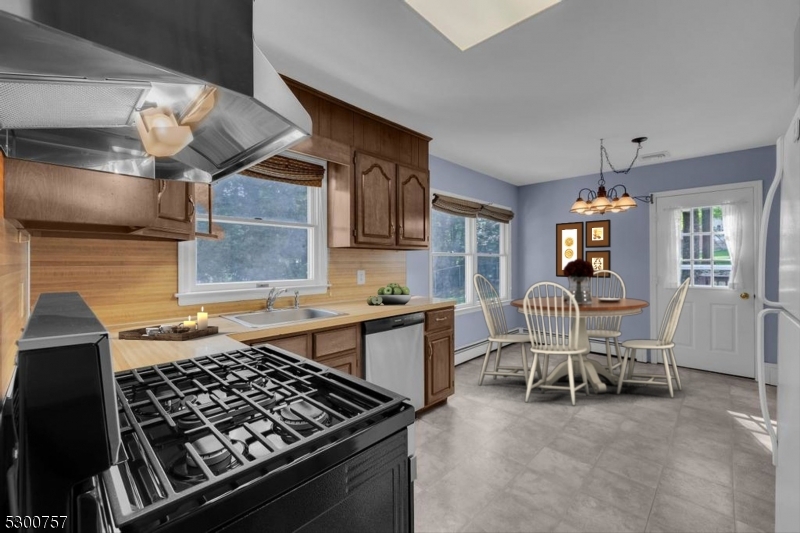 Alcrest/Camelot - Residential